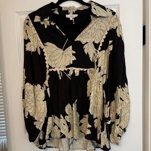 Entro Black and Cream Floral Blouse